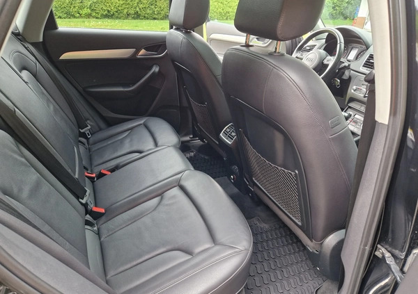 Audi Q3 cena 65900 przebieg: 153000, rok produkcji 2015 z Wołomin małe 379